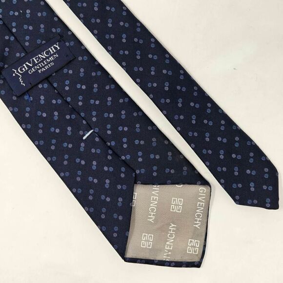 GIVENCHY GENTLEMAN PARIS SILK TIE NAVY BLUE POLKA DOT 3.25" X 58" - Picture 2 of 4